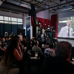 Songbyrd Record Cafe - The audience