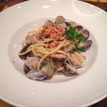 Badalamenti - Pasta vongole - Italian Near Me - Palermo, Pennsylvania