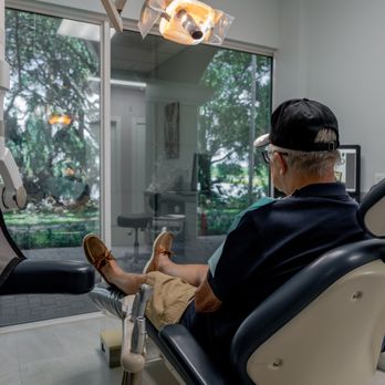 Center for Dental Implants of Pembroke Pines - General Dentistry Near Me - Pembroke Pines, Florida Center for Dental Implants of Pembroke Pines - General Dentistry Near Me - Pembroke Pines, Florida