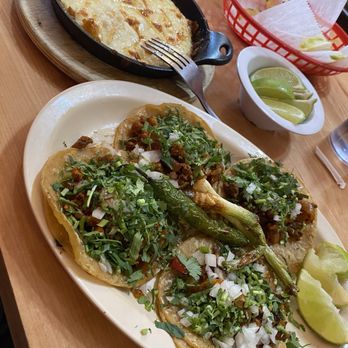 Memo's Tacos - Queso Fundido and tacos - Mexican Near Me - Chicago, Illinois Memo's Tacos - Queso Fundido and tacos - Mexican Near Me - Chicago, Illinois