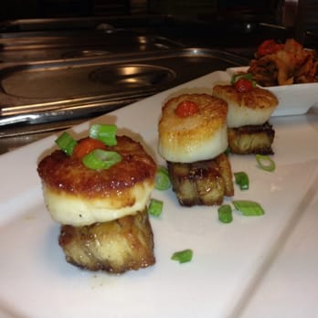 Ej's - three scallops on a white plate - American Near Me - Rochester, New York