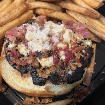 Black Bear Diner - Bacon Bleu Burger - all black and no blue. Disgusting and inedible!! - Diners Near Me - Rancho Cucamonga, California