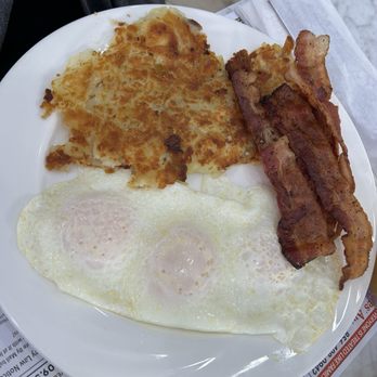 Jersey Diner - 3 eggs with bacon special - Diners Near Me - Malaga, New Jersey Jersey Diner - 3 eggs with bacon special - Diners Near Me - Malaga, New Jersey