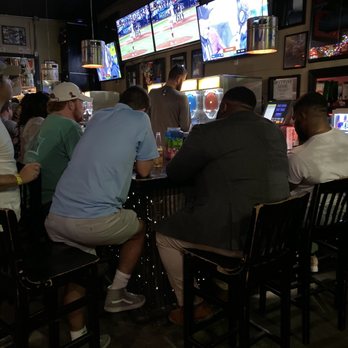Funkys Pizza and Daiquiri Bar - Bar - Pizza Near Me - Oxford, Mississippi Funkys Pizza and Daiquiri Bar - Bar - Pizza Near Me - Oxford, Mississippi