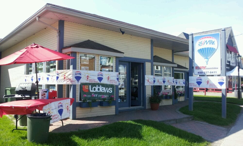 RE/MAX LAURENTIDES Updated July 2024 286 Rue Principale, SaintSauveur, Quebec Real Estate