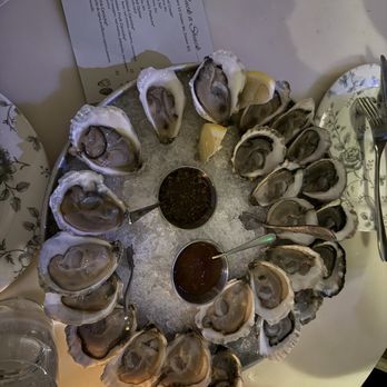 ilona - $1 oysters! 3 types. - Bars Near Me - Boston, Massachusetts ilona - $1 oysters! 3 types. - Bars Near Me - Boston, Massachusetts