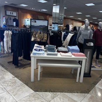 Dillard's - North face outerwear - Department Stores Near Me - Cedar Hill, Texas Dillard's - North face outerwear - Department Stores Near Me - Cedar Hill, Texas