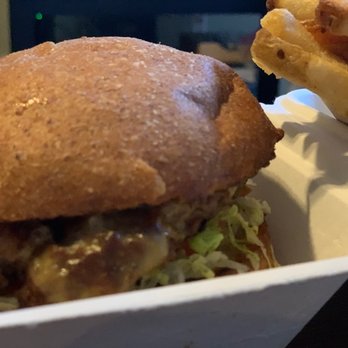 Burger Lounge - Lounge Burger - Burgers Near Me - Campbell, California Burger Lounge - Lounge Burger - Burgers Near Me - Campbell, California