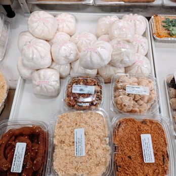 Alpha Bakery & Deli - Steamed Banh Bao + Snacks - Bakeries Near Me - Houston, Texas