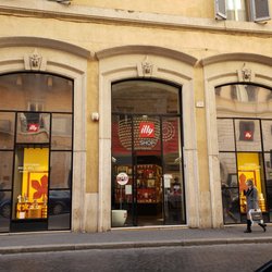 Illy Cafe