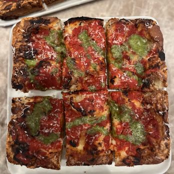 Burnt Hill Farm - Roasted Tomato Focaccia Pizza - Wineries Near Me - Clarksburg, Maryland Burnt Hill Farm - Roasted Tomato Focaccia Pizza - Wineries Near Me - Clarksburg, Maryland