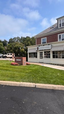 Le Petit Four Bakery by null