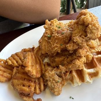 Wara Cafe - Fried Chicken Croffle - Cafes Near Me - Chino, California Wara Cafe - Fried Chicken Croffle - Cafes Near Me - Chino, California