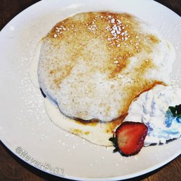 Pumpkin Cheesecake Pancakes
