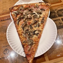Benny Mazzetto’s - Garlic Mushroom
