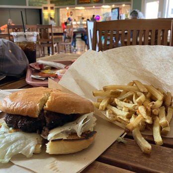 Village Burger - Hamburger - Burgers Near Me - Kamuela, Hawaii Village Burger - Hamburger - Burgers Near Me - Kamuela, Hawaii