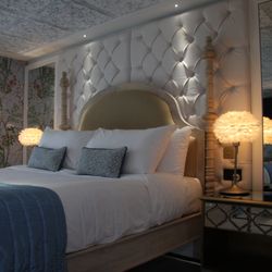 Thornton Hall Hotel & Spa - Garden View Bedroom