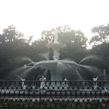 Forsyth Park - Parks Near Me - Savannah, Georgia