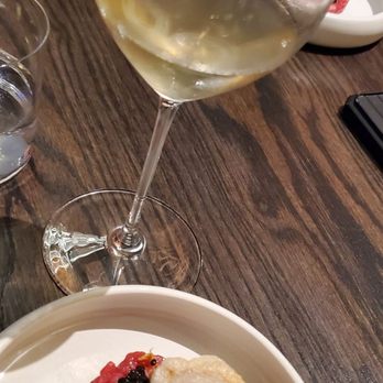 Anomaly SF - Traditional Beverage Pairing ($99) - Lassen Cider 'Farmhouse Dry' 2023 & Full Summer Menu ($165) - Beef Tartare - New American Near Me - San Francisco, California