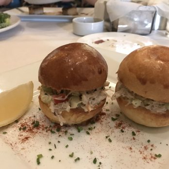 Mi Piace - Dungeness Crab Sliders were a little dry. - Italian Near Me - Pasadena, California Mi Piace - Dungeness Crab Sliders were a little dry. - Italian Near Me - Pasadena, California
