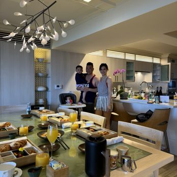 ESPACIO THE JEWEL OF WAIKIKI - Updated February 2026 - 83 Photos