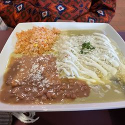 La Canasta Mexican Food - Enchiladas