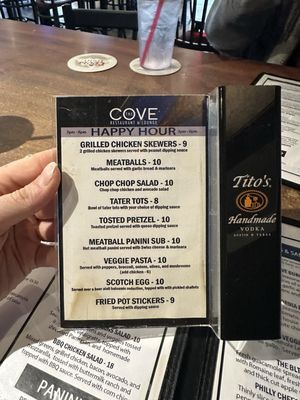 The Cove Restaurant and Lounge by null