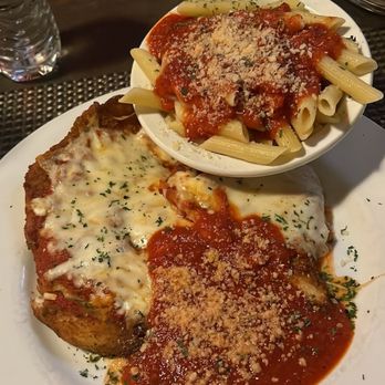 Mezzo Bistro Italiano - Chicken Parmesan - Italian Near Me - Las Vegas, Nevada