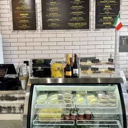 Tempo Di Pasta - Menu and dessert bar