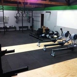 Indian Hills Cross-fit - Another inside