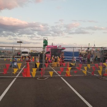 San Gennaro Feast - Pathetic ride for kids on very dirty mechanical animals - Festivals Near Me - Henderson, Nevada San Gennaro Feast - Pathetic ride for kids on very dirty mechanical animals - Festivals Near Me - Henderson, Nevada