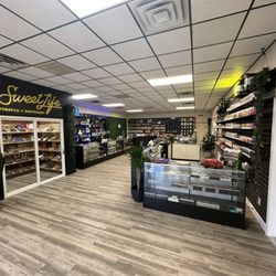 Sweet Life Tobacco & Dispensary