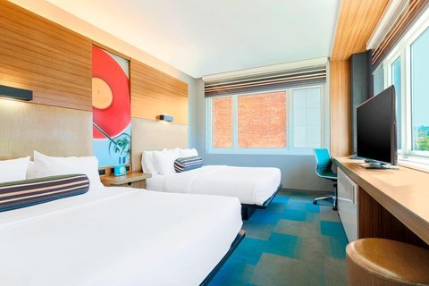 Aloft Harlem by null
