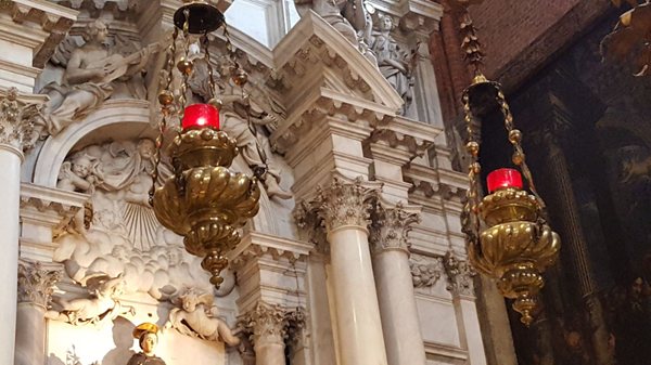 Santa Maria Gloriosa dei Frari by null