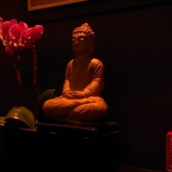 Oak and Vine - Buddha statue? A religious figure should not be used as decor. - Cocktail Bars Near Me - Glendale, California