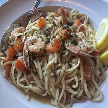 D'anna's Cafe Italiano - Spicy Scampi Linguini - Italian Near Me - Bellingham, Washington