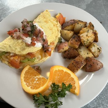 The Alchemy Lounge - Great omelette and potatoes - Lounges Near Me - Cannon Beach, Oregon The Alchemy Lounge - Great omelette and potatoes - Lounges Near Me - Cannon Beach, Oregon