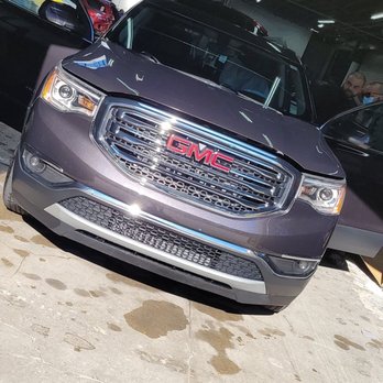Dynamic Collision - My Brothers 2018 GMC Acadia - Body Shops Near Me - Long Island City, New York Dynamic Collision - My Brothers 2018 GMC Acadia - Body Shops Near Me - Long Island City, New York