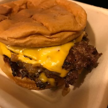 The Friendly - DEEEEEELish burger! - Pizza Near Me - San Diego, California The Friendly - DEEEEEELish burger! - Pizza Near Me - San Diego, California