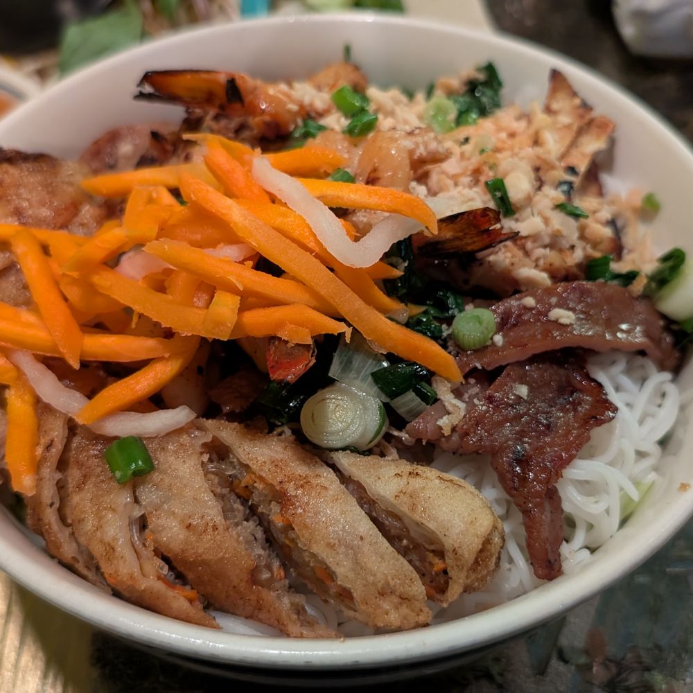 Pho Cafe - Combination Vermicelli Bowl - Vietnamese Near Me - Lafayette, Colorado Pho Cafe - Combination Vermicelli Bowl - Vietnamese Near Me - Lafayette, Colorado