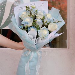 24:01 Florist - Flower Bouquet