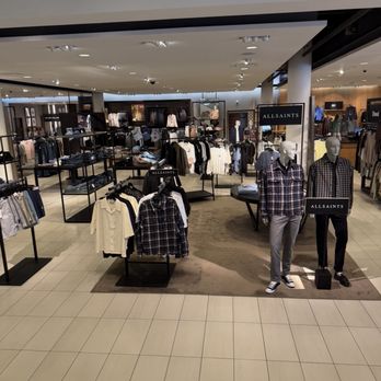 Nordstrom Mayfair - Men's department - Department Stores Near Me - Wauwatosa, Wisconsin Nordstrom Mayfair - Men's department - Department Stores Near Me - Wauwatosa, Wisconsin