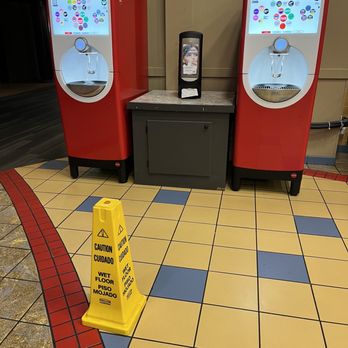 Apple Cinema Xtreme - Freedom Coke - Cinema Near Me - Hartford, Connecticut
