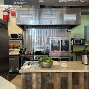 Westside Cafe - Super clean kitchen! - Coffee & Tea Near Me - Sebastopol, California