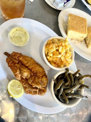 Vonda's Kitchen by null