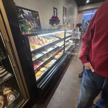 La Luna Bakery and Cafe - Bakeries Near Me - Fresno, California La Luna Bakery and Cafe - Bakeries Near Me - Fresno, California
