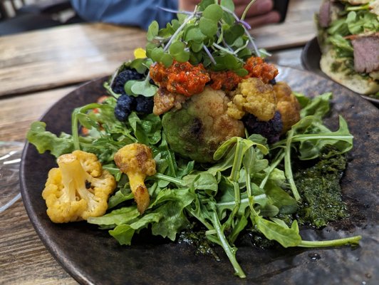 Vinya: vino + vinyasa by null