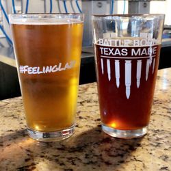 Full Speed Ahead Craft Beer House - Lazy Beach Session IPA and 5x5 Brunette Bombshell