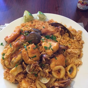 El Toro Loco - Arroz con mariscos - Mexican Near Me - Pacifica, California El Toro Loco - Arroz con mariscos - Mexican Near Me - Pacifica, California