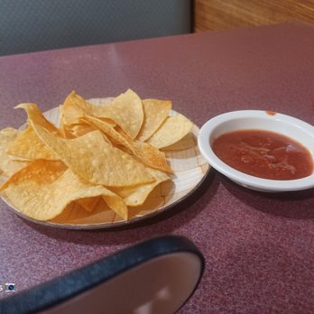 Lorena's Restaurant - A generous portion of chips for 1 person. Nobody needs a giant bowl of chips to fill up on when you've got some delicious food comin. - Mexican Near Me - Woods Cross, Utah